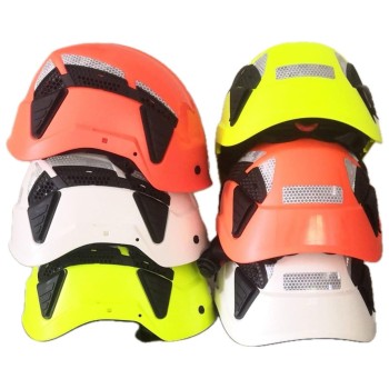 Casco di Sicurezza interconnessi in cantiere